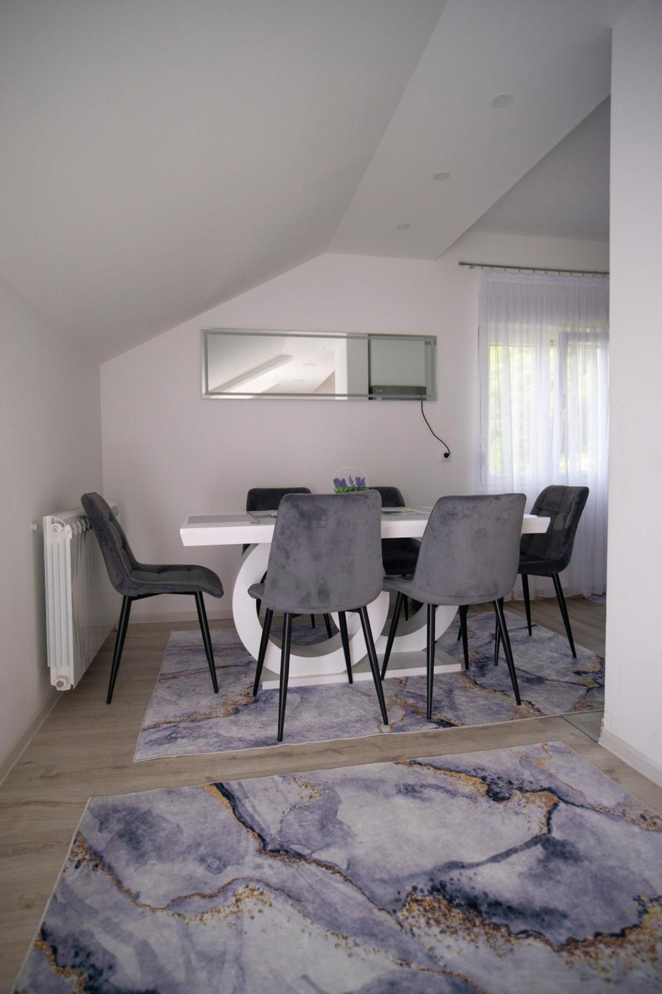 Luxury Apartments Milicevic Требинье Экстерьер фото