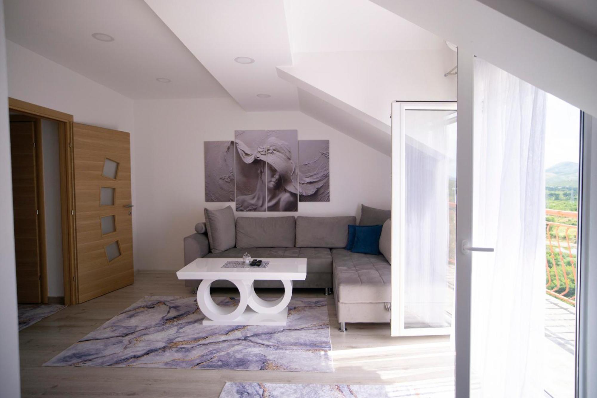 Luxury Apartments Milicevic Требинье Экстерьер фото