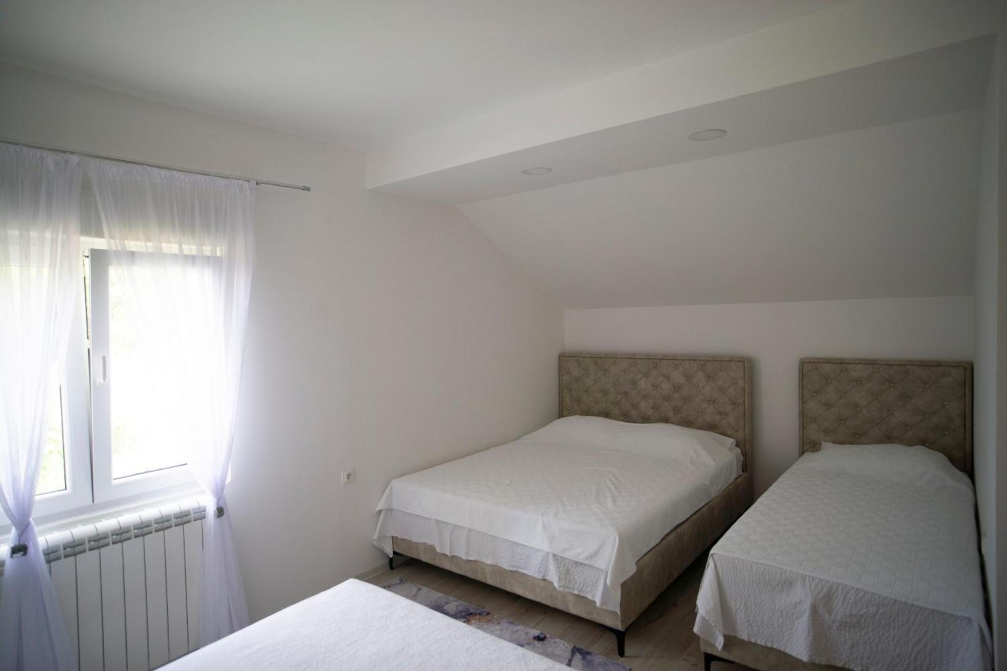 Luxury Apartments Milicevic Требинье Экстерьер фото